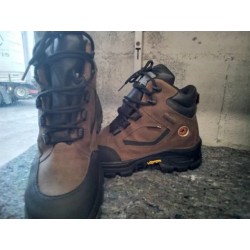 Bota Goretex Jallatte – Calzado Impermeable Profesional | Grupo Señaris