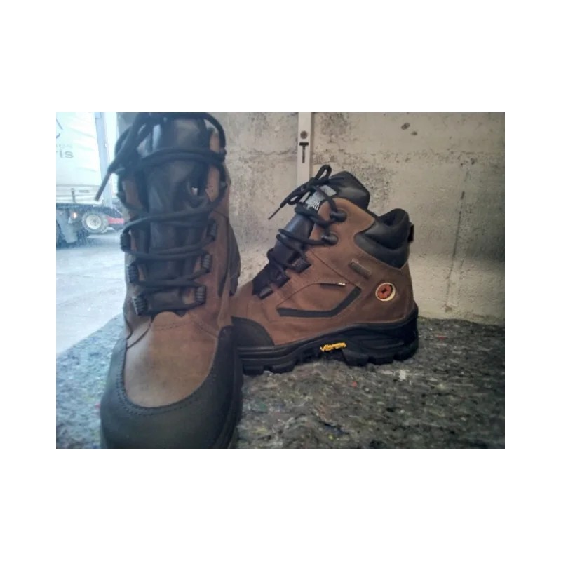 Bota Goretex Jallatte – Calzado Impermeable Profesional | Grupo Señaris