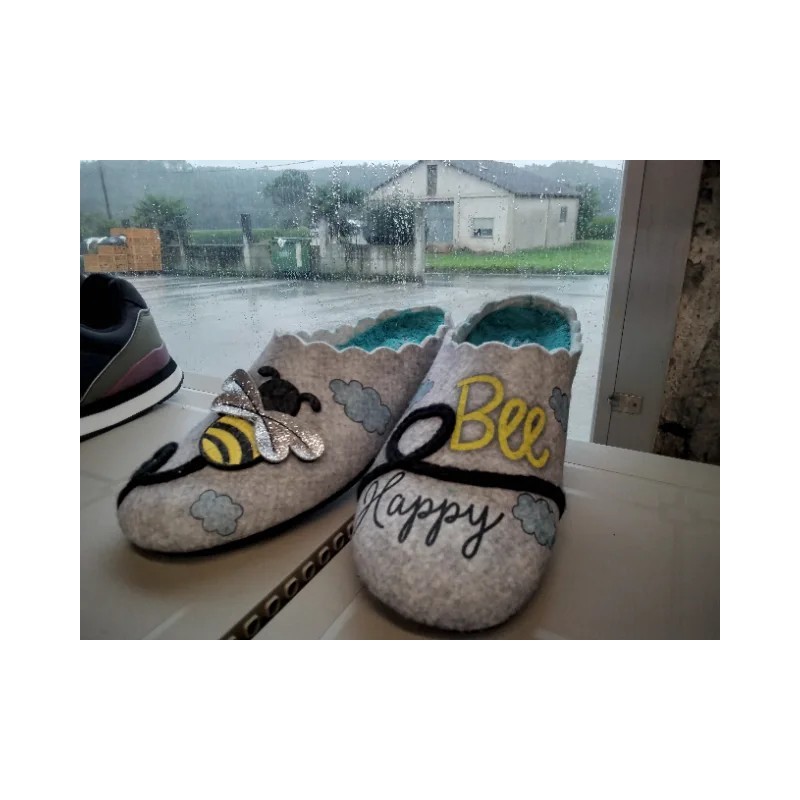 Zapatilla de Casa Descalza Abejas Bee Happy | Grupo Señaris